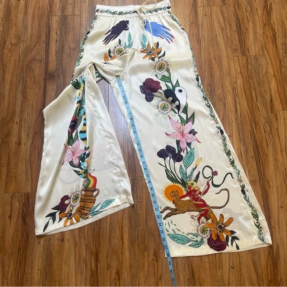 ALÉMAIS Meagan Novelty Printed 100% Silk Pants Size US 2 - Picture 9 of 16
